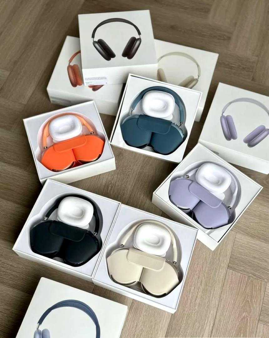 apple-airpods-max-pallets-liquidation-wholesale-1.jpeg