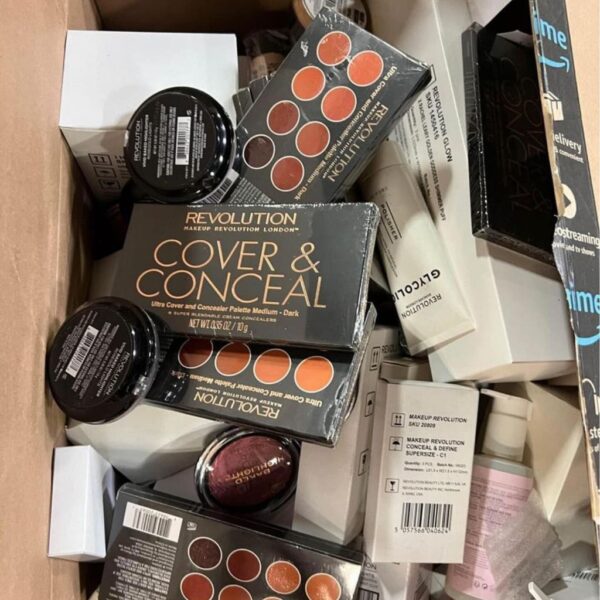 skincare pallet | Makeup Products Pallet | Cosmetics Products Pallet liquidation