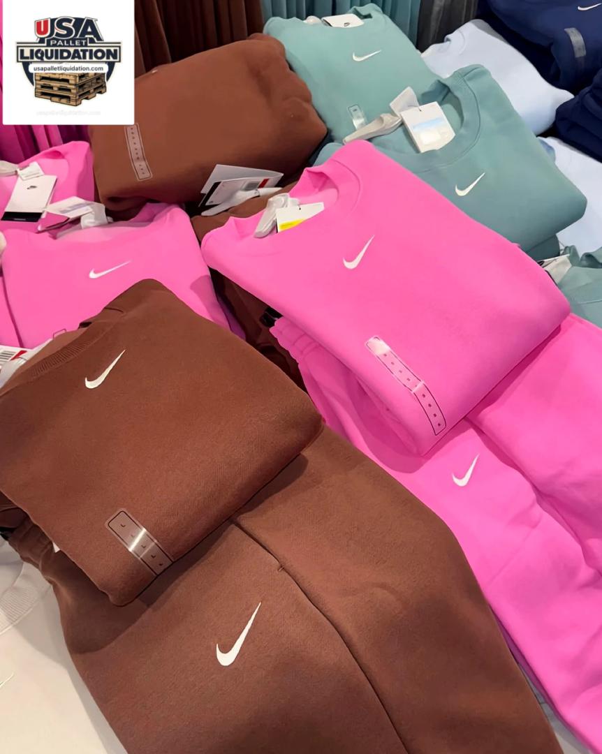 nike-hoodies-joggers-wholesale-pallets-300pcs-authentic-stock-7.jpeg