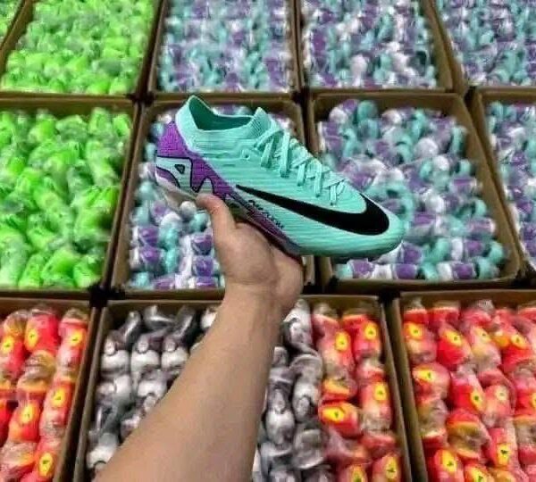 soccer cleats pallets liquidation Wholesale